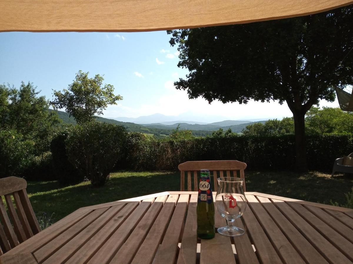 Au Repos Villa Treziers Exterior photo